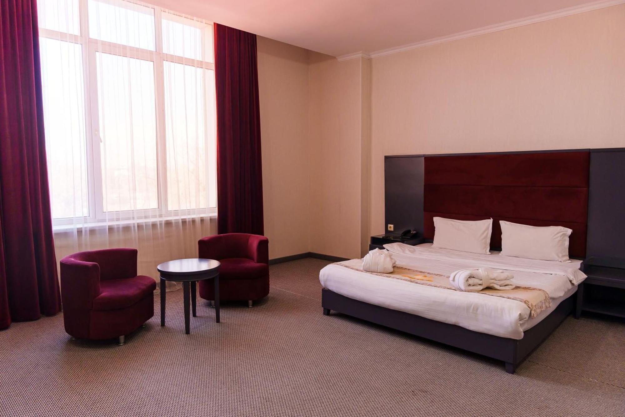 Almaty Grand Erbil Hotel Exteriér fotografie